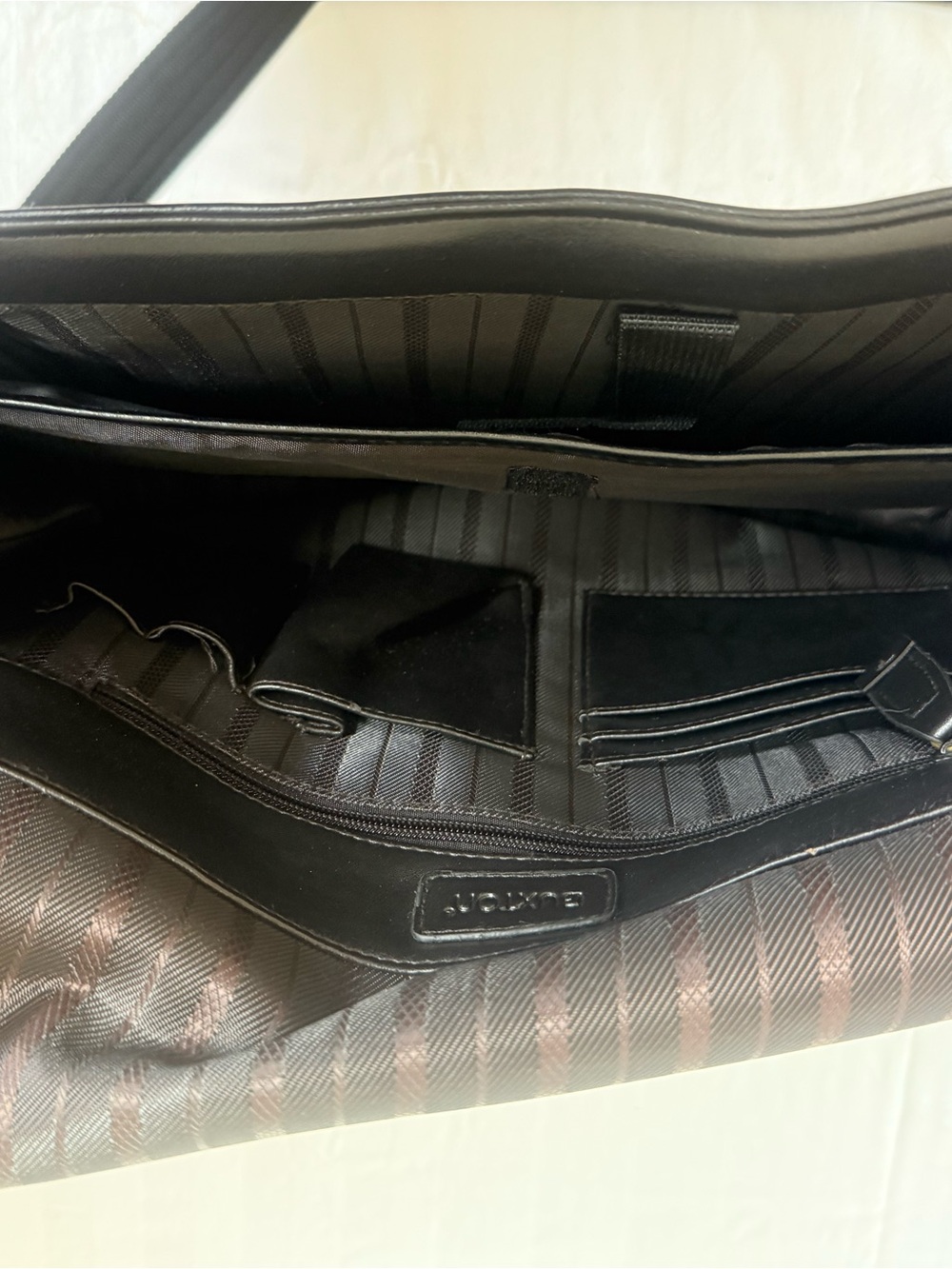 Buxton Black Soft Leather Men’s Organizer Briefcase in pristine condition. - Picture 5 of 16